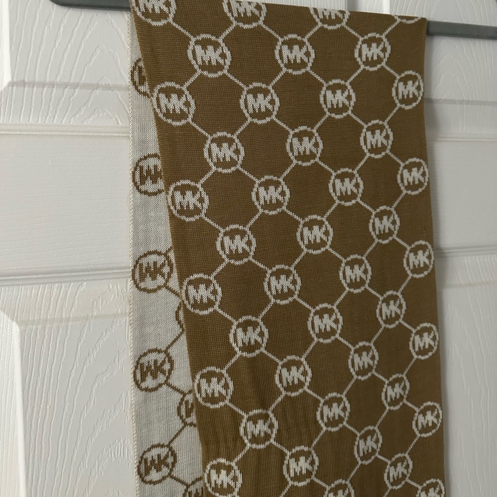 Michael Kors Brown and Cream Scarf